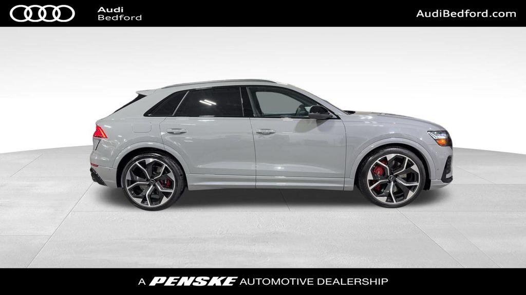 2024 Audi RS Q8 4.0T 7