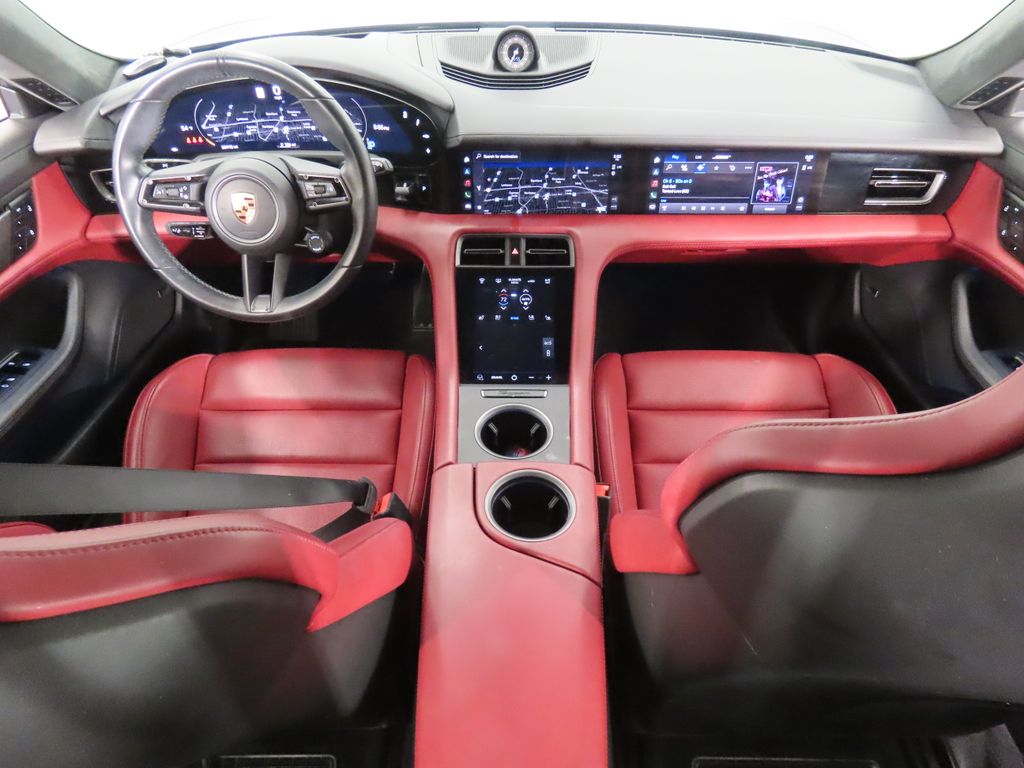 Thumbnail: 2023 Porsche Taycan - 14