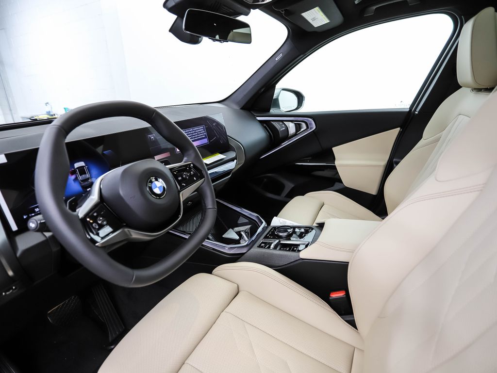 Thumbnail: 2026 BMW X3 - 10