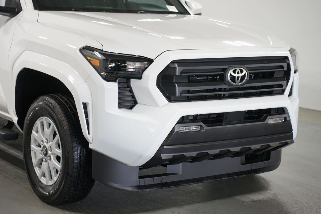 Thumbnail: 2024 Toyota Tacoma - 4