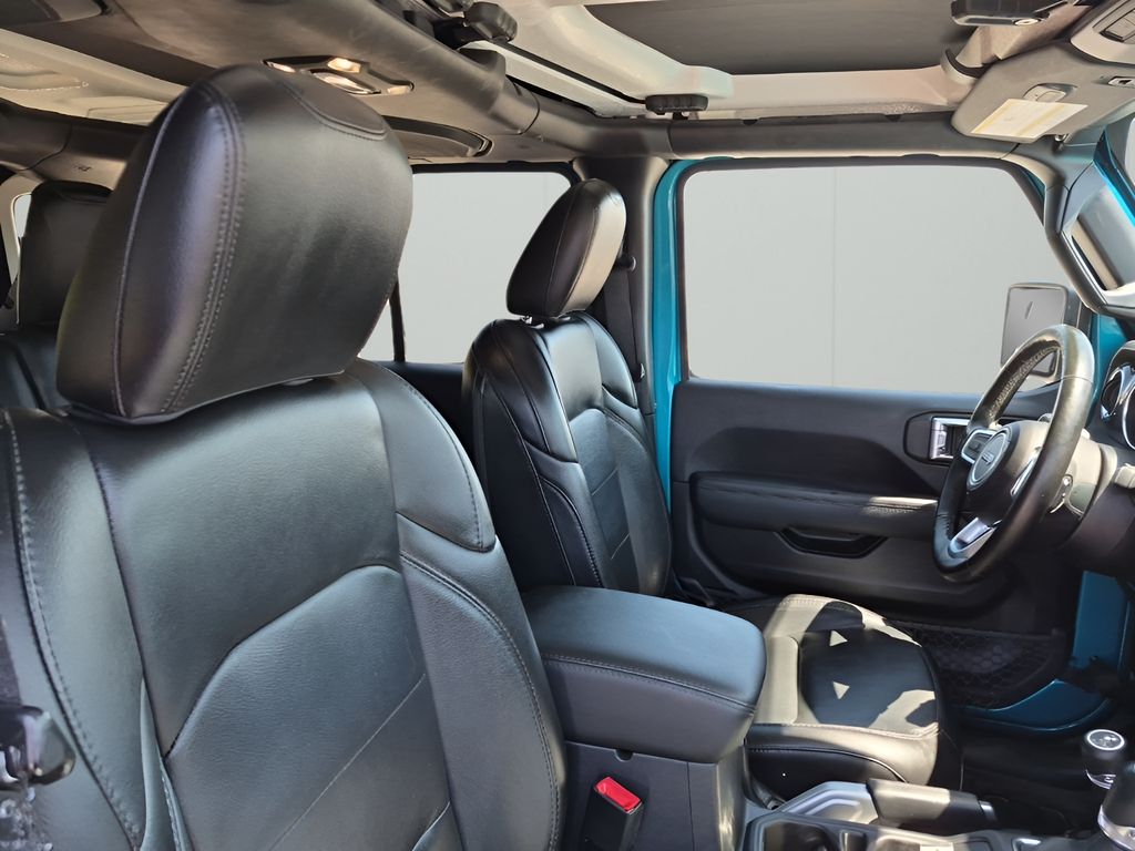 Used Car 2020 Jeep Wrangler  Unlimited Sahara For Sale Under $25,000 In Austin, Texas