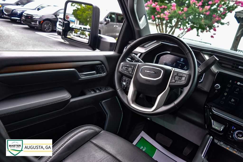 Used 2025 GMC Sierra 2500HD Truck