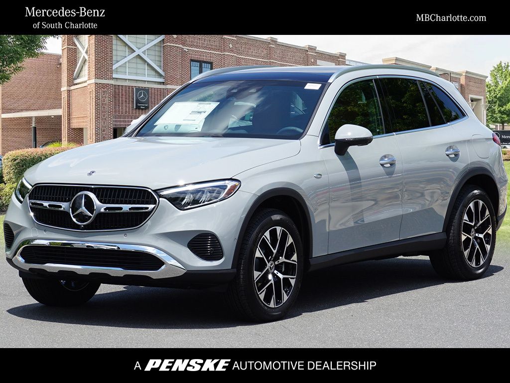 Thumbnail: 2025 Mercedes-Benz GLC - 1