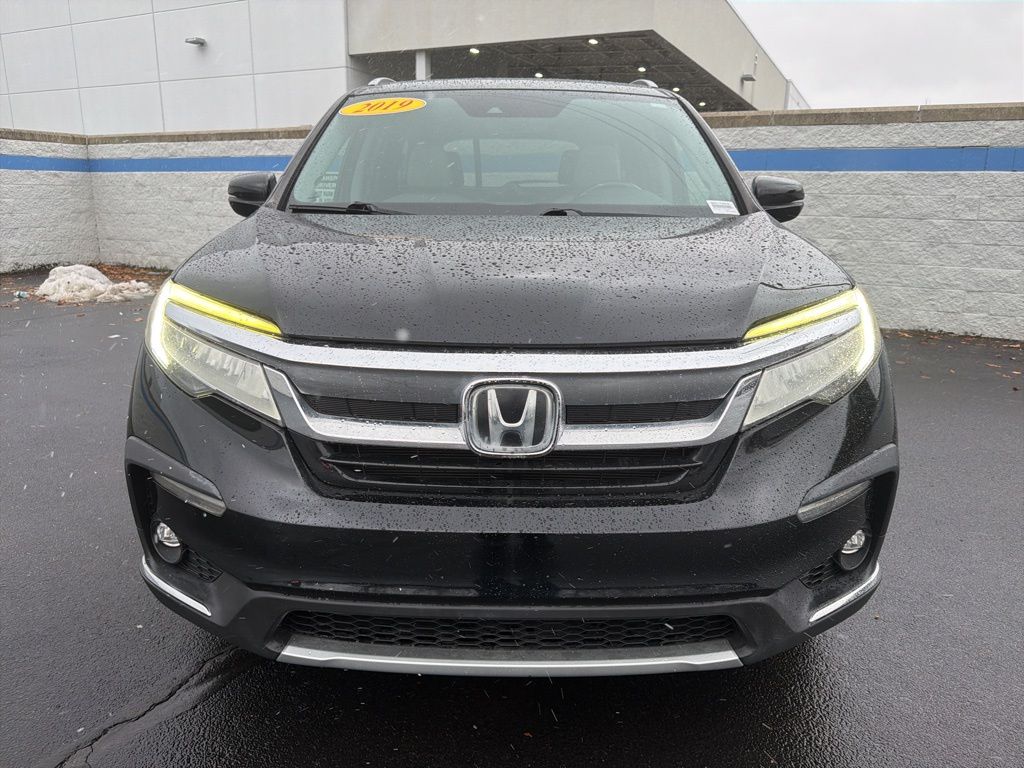 Thumbnail: 2019 Honda Pilot - 8