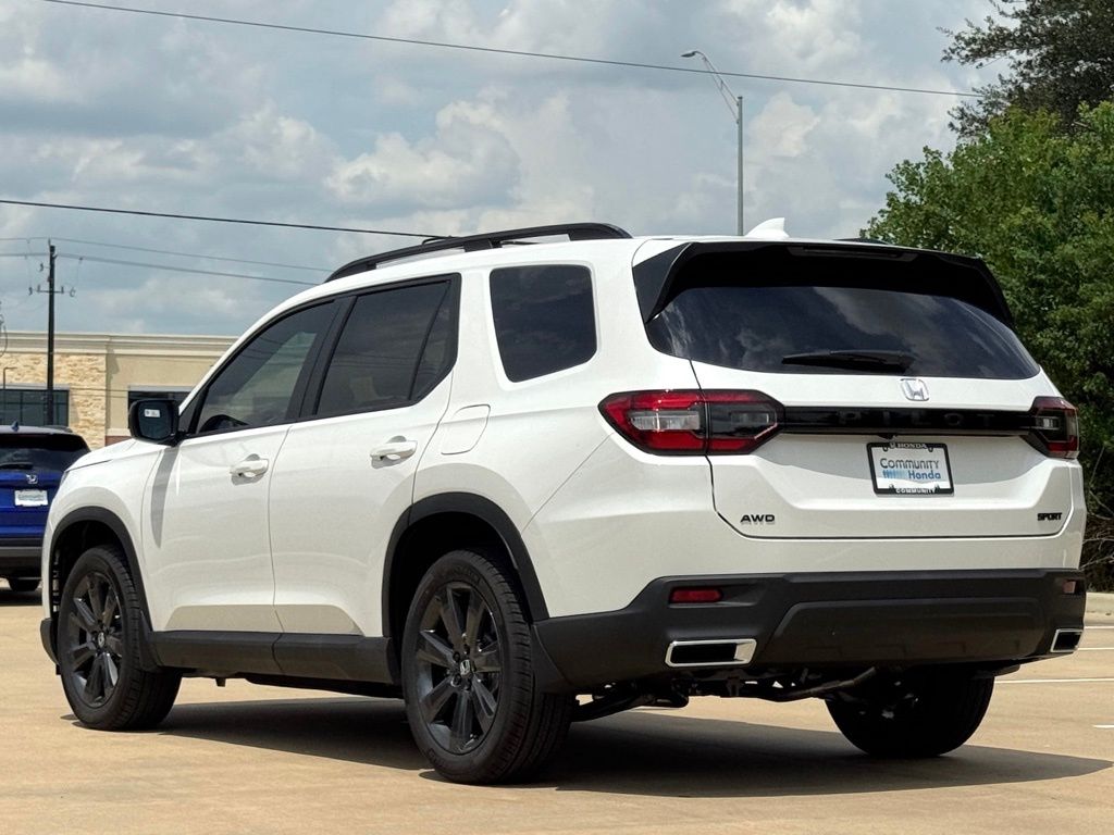 2025 Honda Pilot Sport White at Community Honda