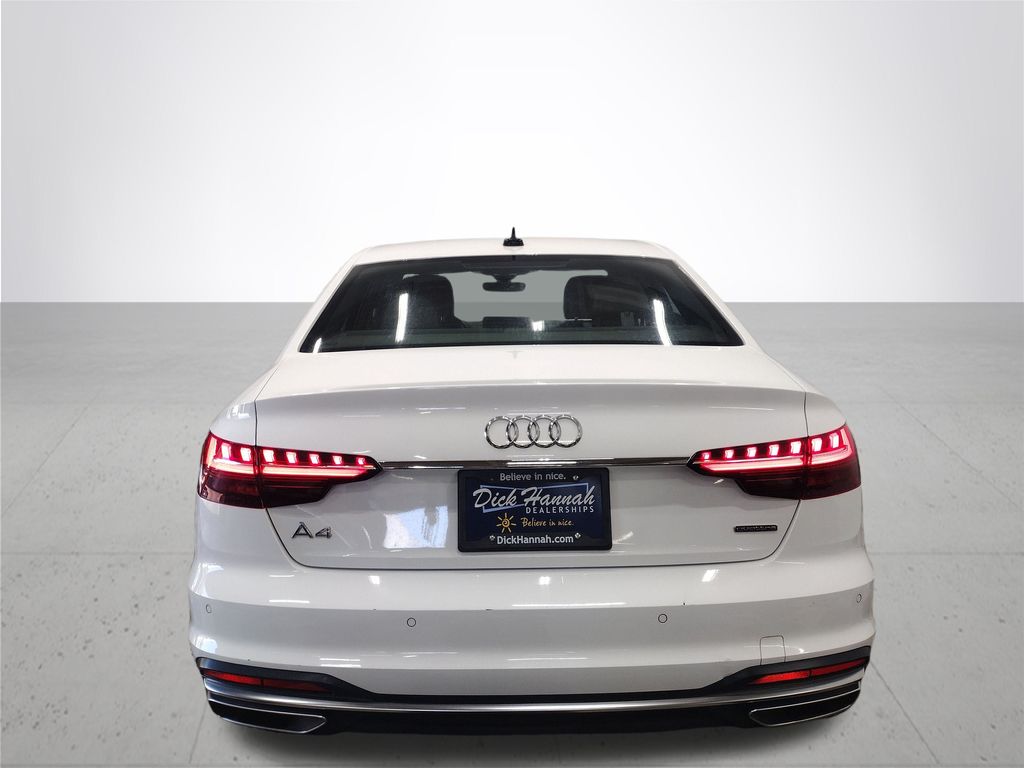 2022 Audi A4 45 S line Premium Plus