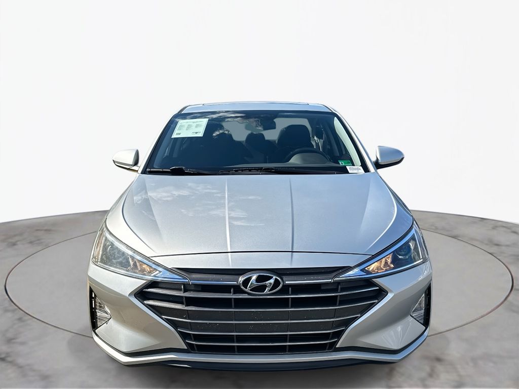 Thumbnail: 2019 Hyundai Elantra - 3