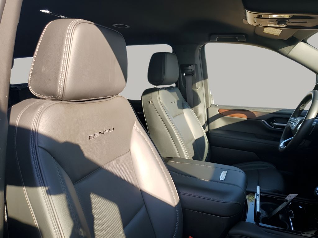 Used Car 2025 Gmc Yukon  Denali For Sale Under $70,000 In Austin, Texas