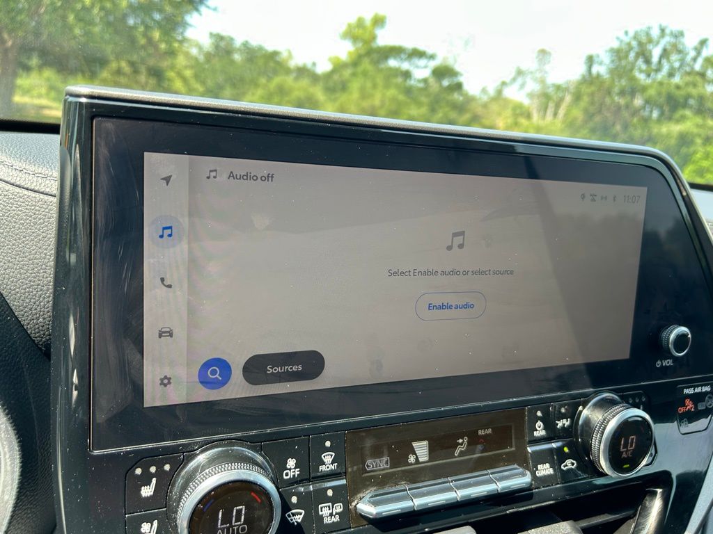 2023 Toyota Highlander L 26