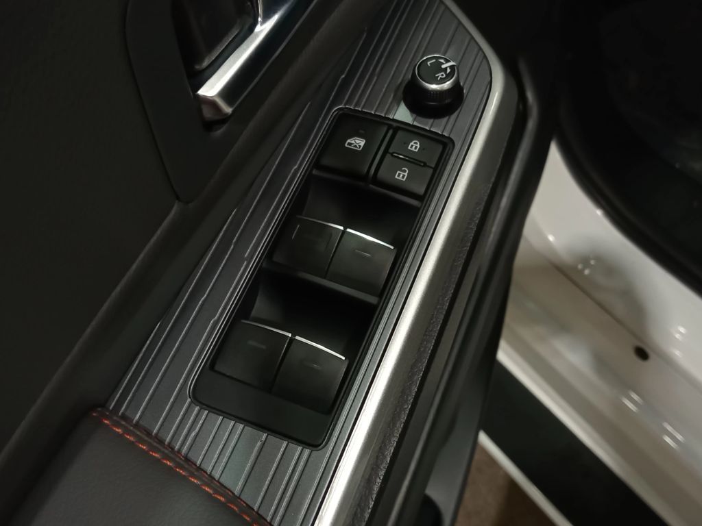 2024 Toyota Sienna XSE