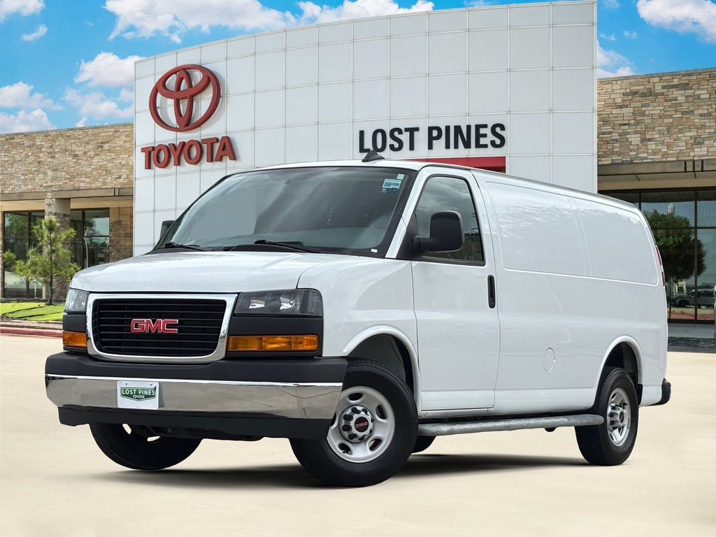 Summit White 2024 GMC Savana Cargo 2500 RWD Van Rear-Wheel Drive 8-Speed Automatic Overdrive