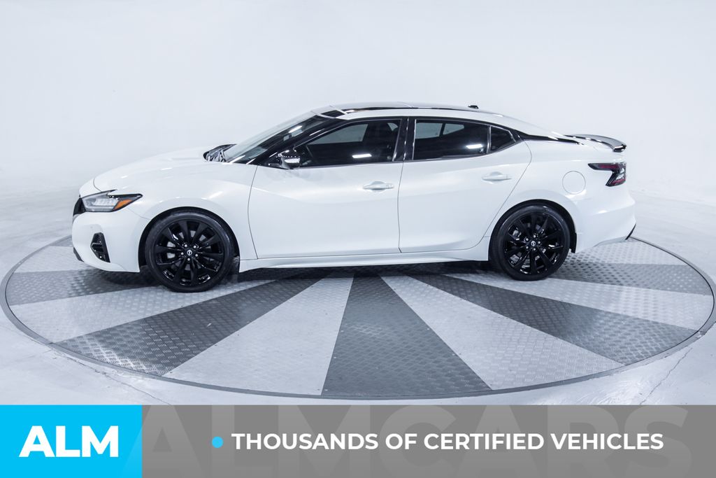 Used 2023 White Nissan SR image 4