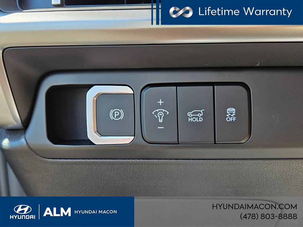 New 2026 Gray Hyundai SEL FWD image 31