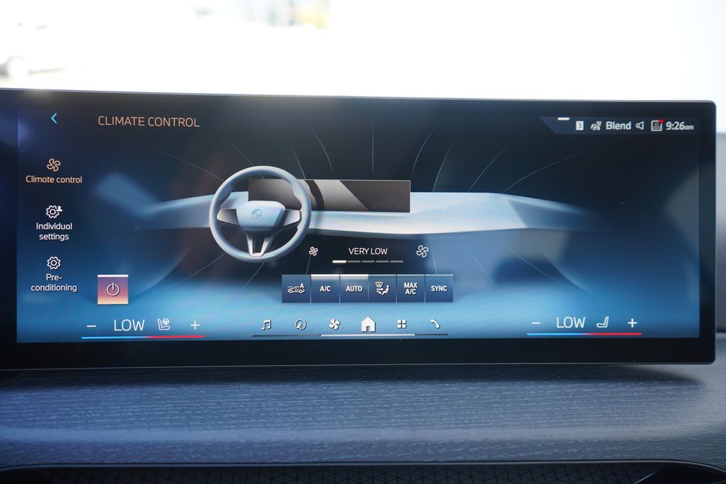 Thumbnail: 2025 BMW 3 Series - 17