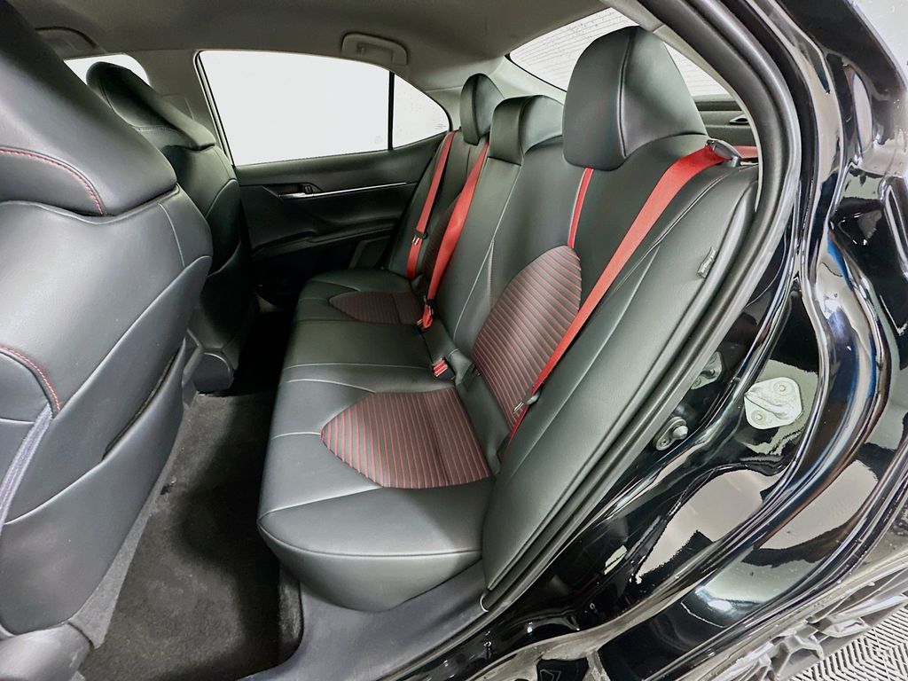 Thumbnail: 2021 Toyota Camry - 23