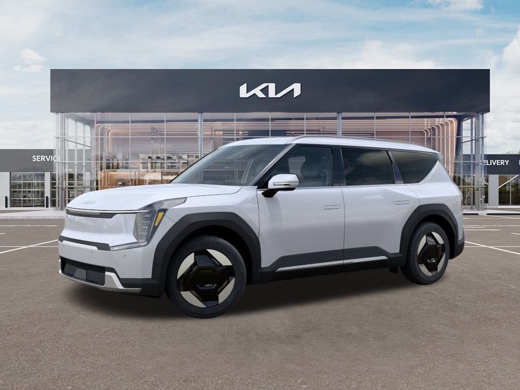 New 2026 Glacial White Pearl Kia Wind image 3