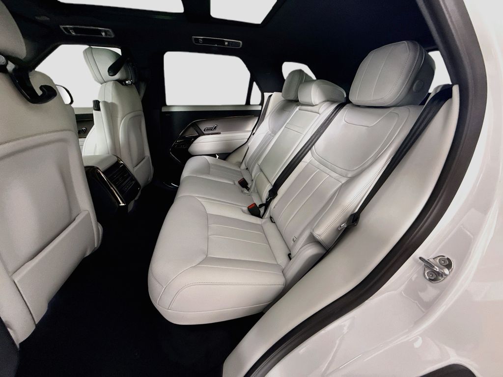 Thumbnail: 2026 Land Rover Range Rover Sport - 22