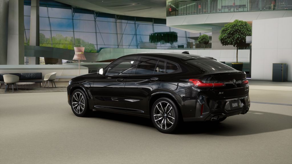 Thumbnail: 2025 BMW X4 - 2