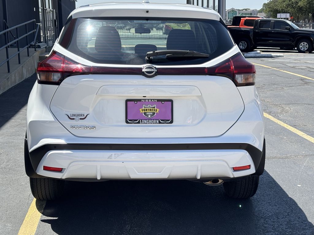 Used 2024 Nissan Kicks SUV