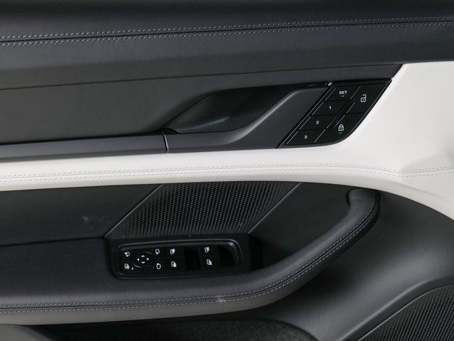 New 2026 White Porsche 4 image 30