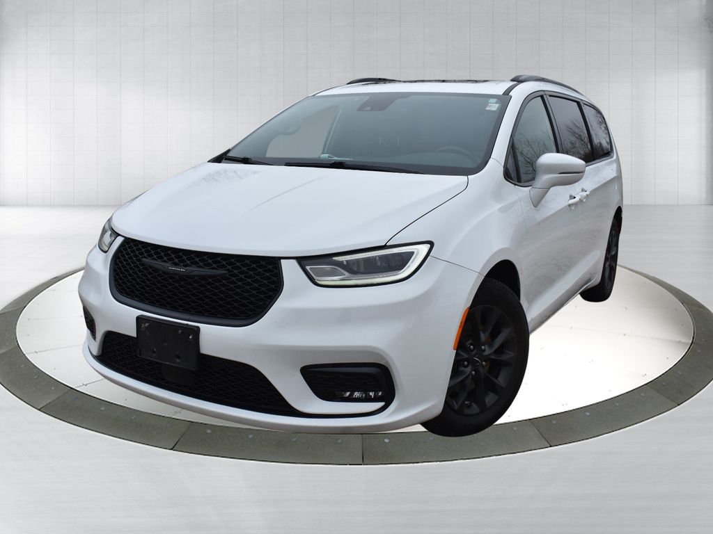 Bright White Clearcoat 2021 Chrysler Pacifica Touring L FWD Minivan Front-Wheel Drive 9-Speed Automatic