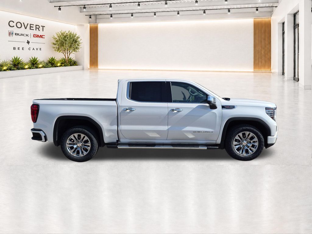 Used 2023 White GMC Denali image 16