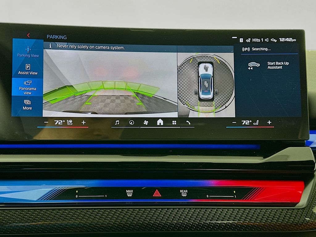 Thumbnail: 2026 BMW M5 - 13