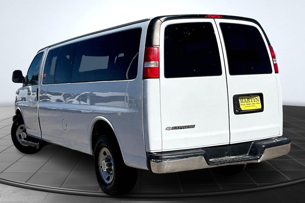 2019 Chevrolet Express 3500 LT - 1