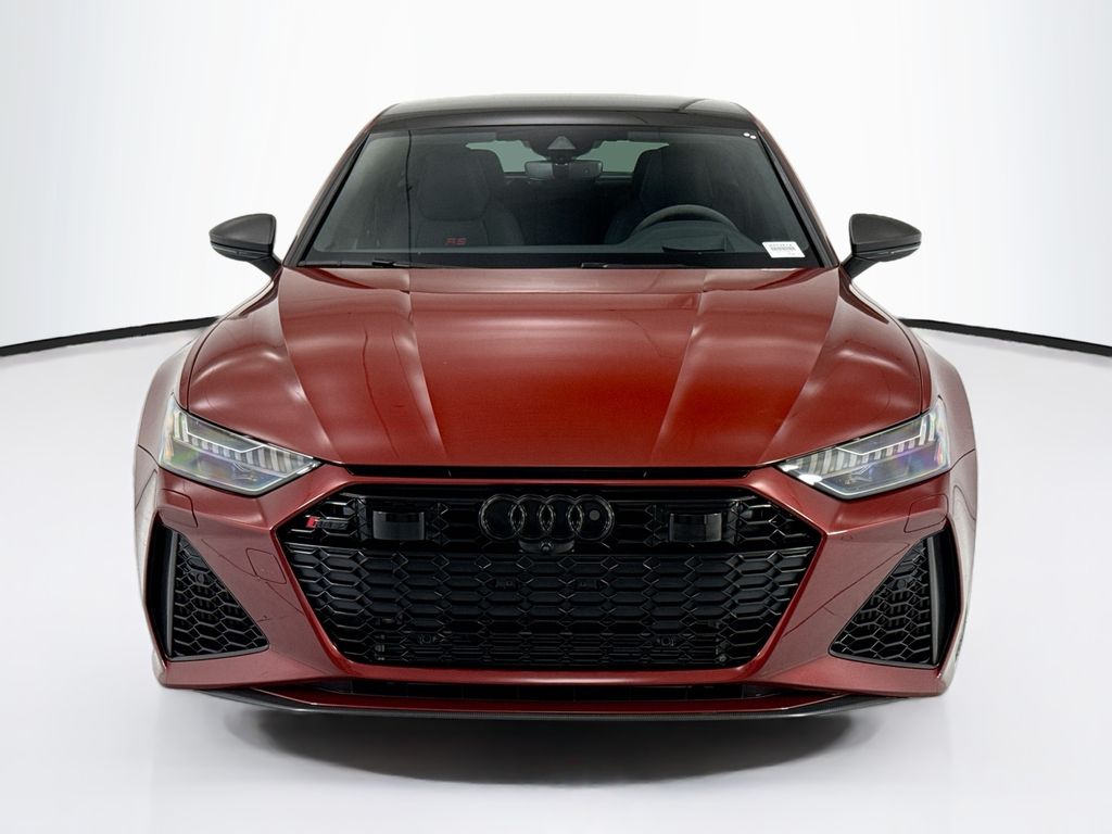 Thumbnail: 2025 Audi RS 7 - 2