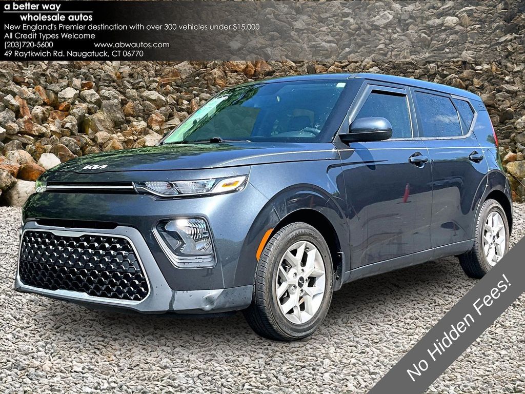  2022 Kia Soul S FWD   