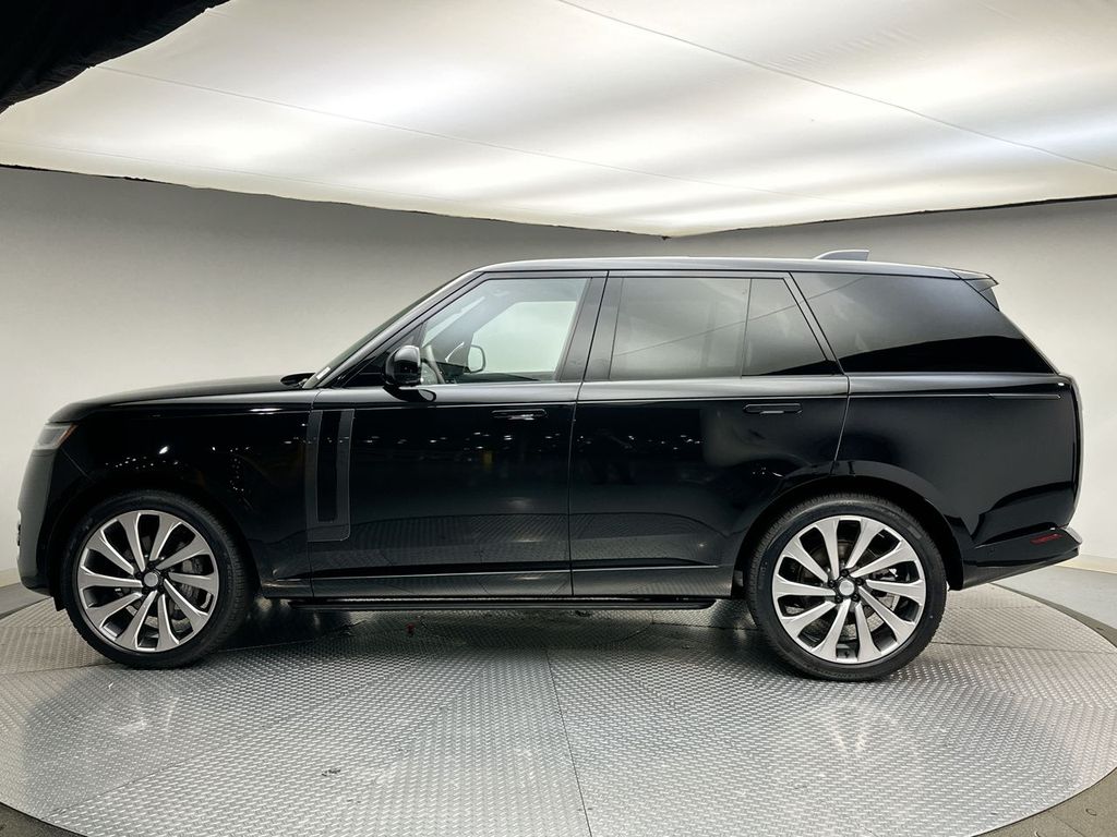 Thumbnail: 2025 Land Rover Range Rover - 2