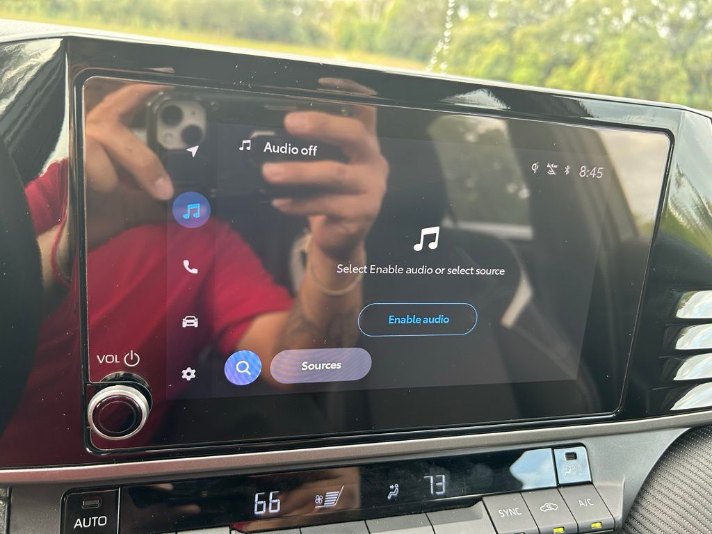 Thumbnail: 2025 Toyota Camry - 24