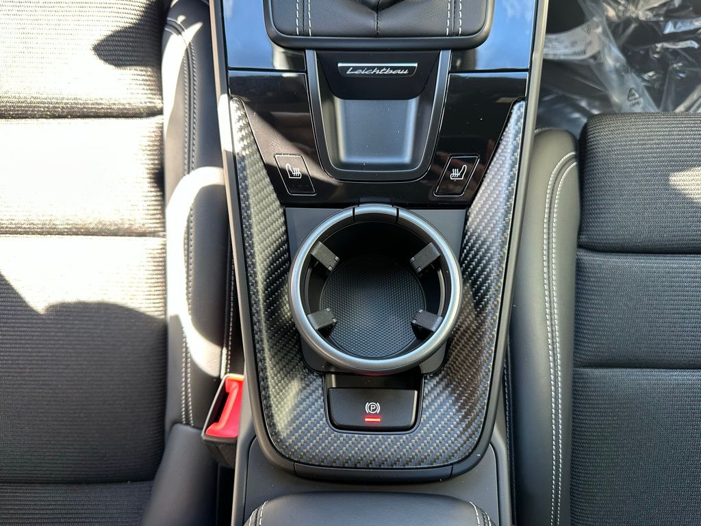 Thumbnail: 2026 Porsche 911 - 29