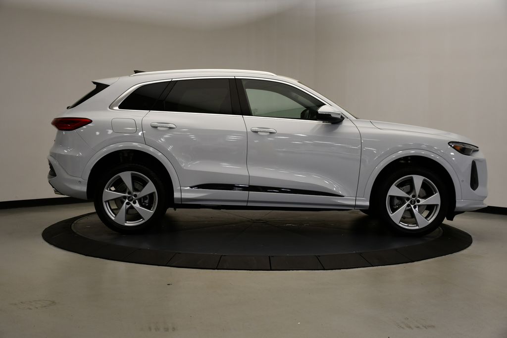2025 Audi Q5 Premium 6