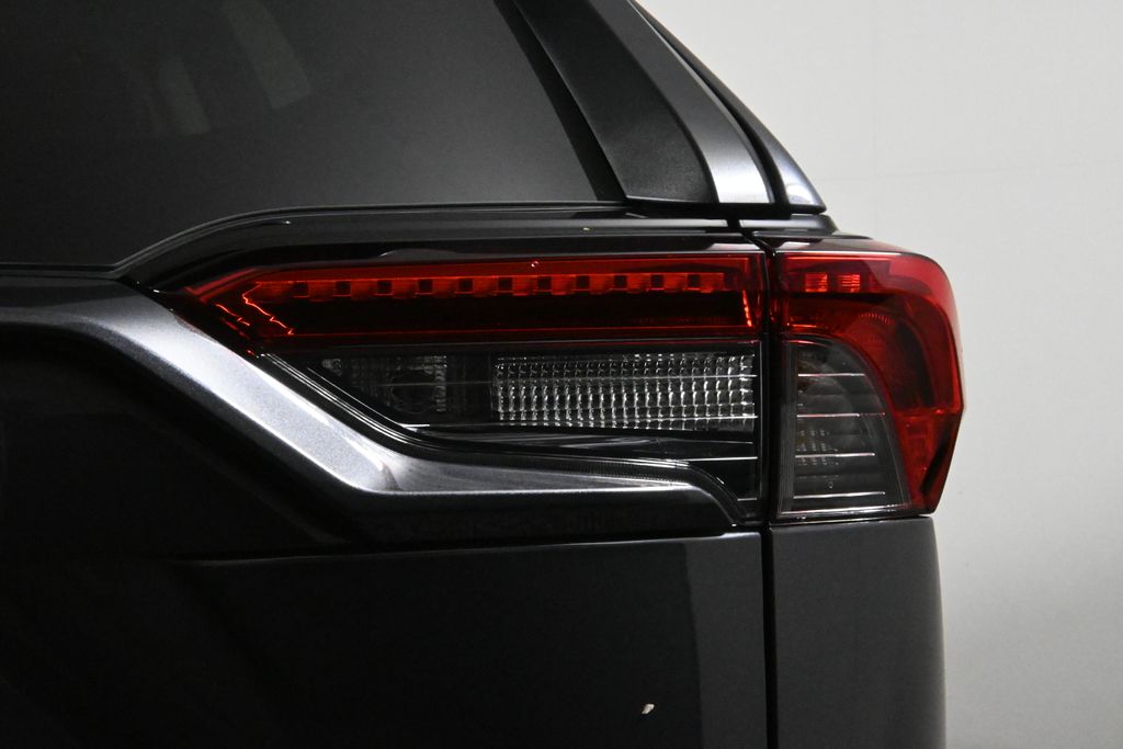 Thumbnail: 2023 Toyota RAV4 - 14