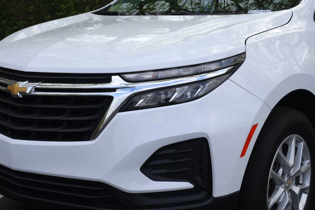 Thumbnail: 2024 Chevrolet Equinox - 3