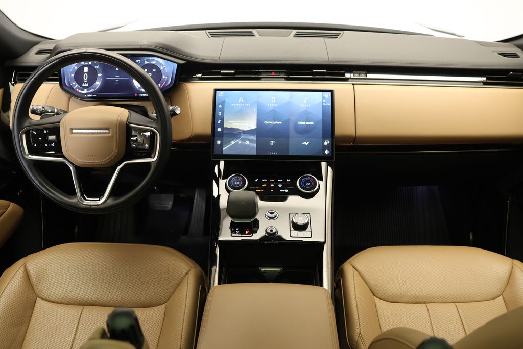 Thumbnail: 2023 Land Rover Range Rover Sport - 16