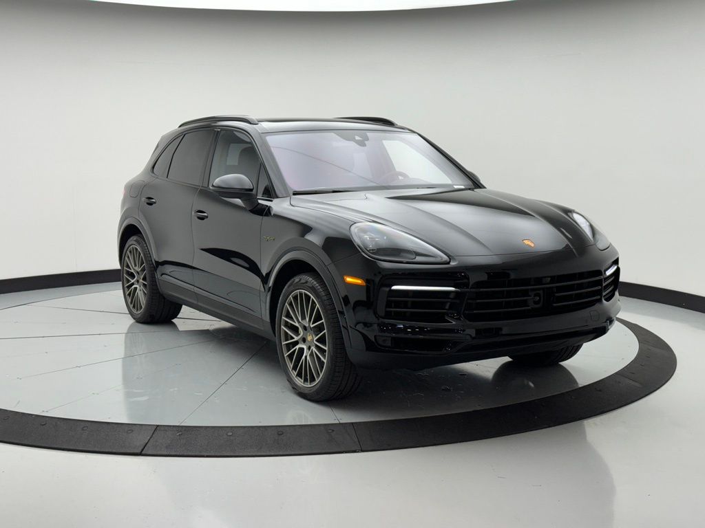 2023 Porsche Cayenne Platinum Edition 3