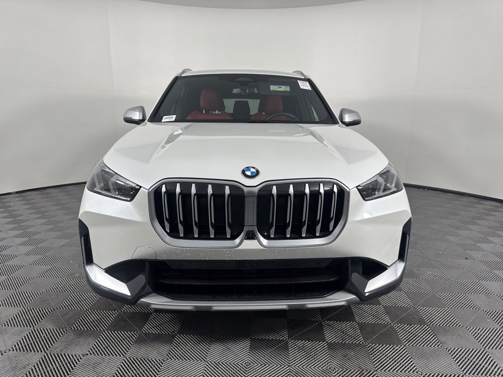Thumbnail: 2023 BMW X1 - 2