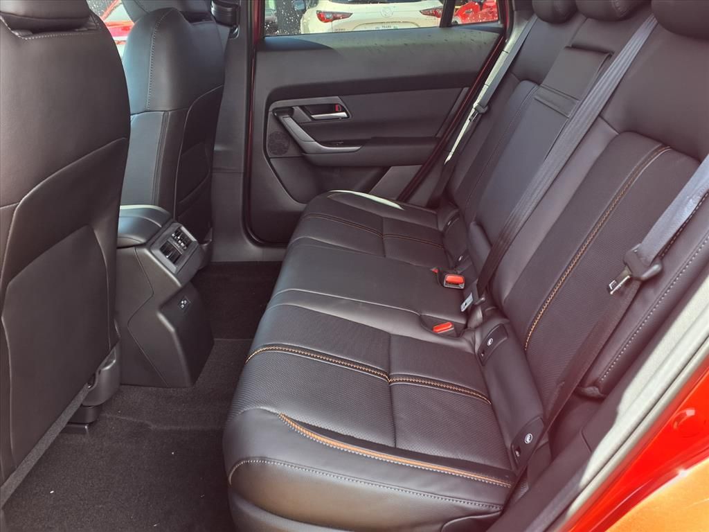 2025 Mazda CX-50 Hybrid Premium - 6