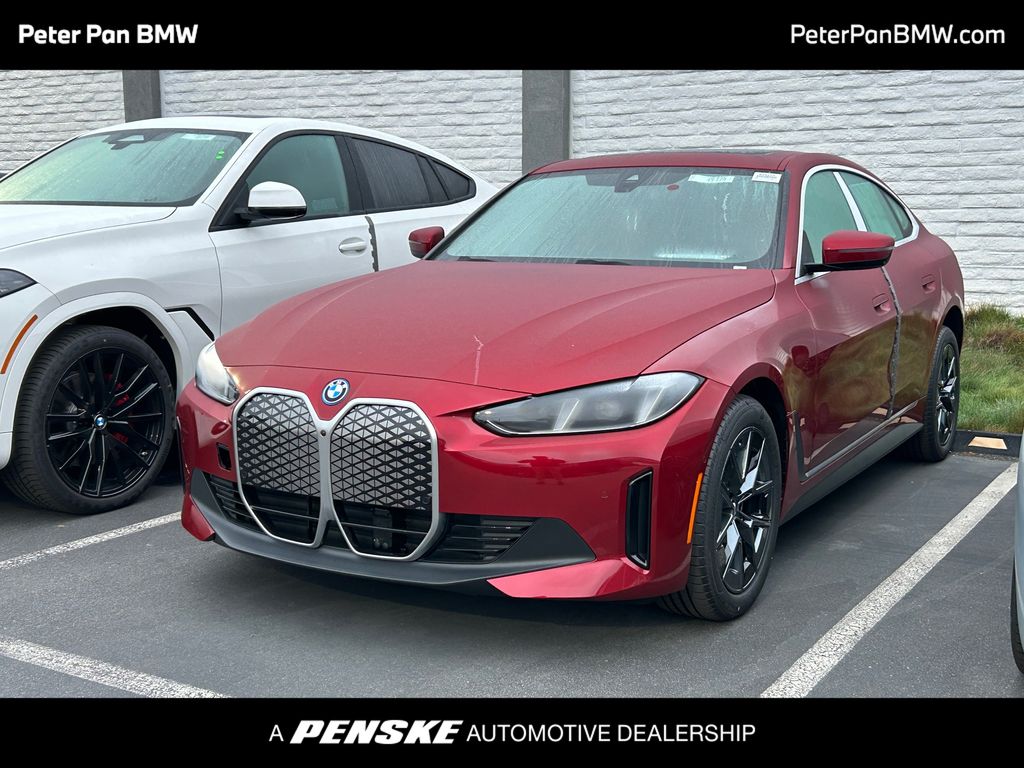 Thumbnail: 2025 BMW i4 - 1