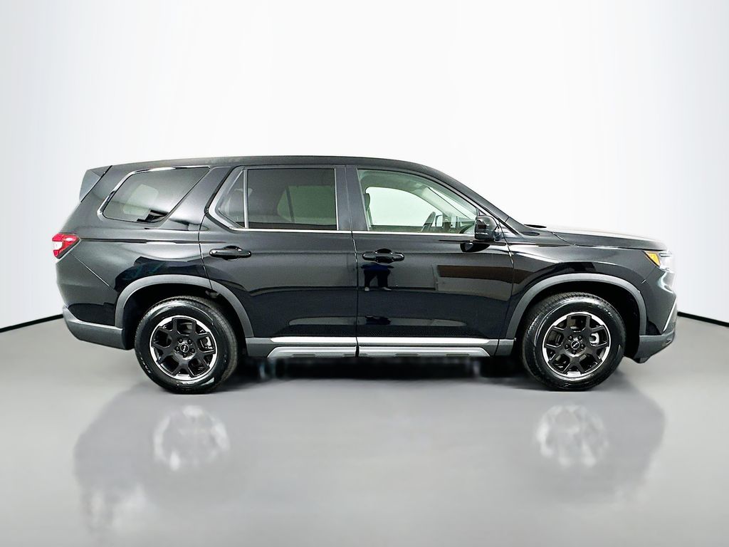 Thumbnail: 2025 Honda Pilot - 4