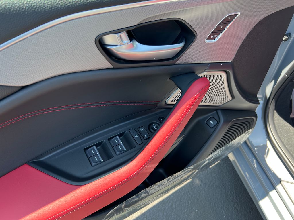 Thumbnail: 2025 Acura TLX - 12