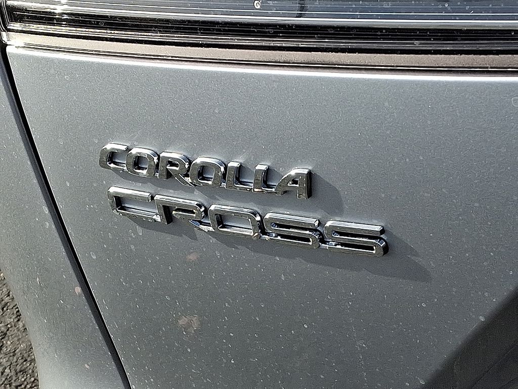 Thumbnail: 2026 Toyota Corolla Cross - 5