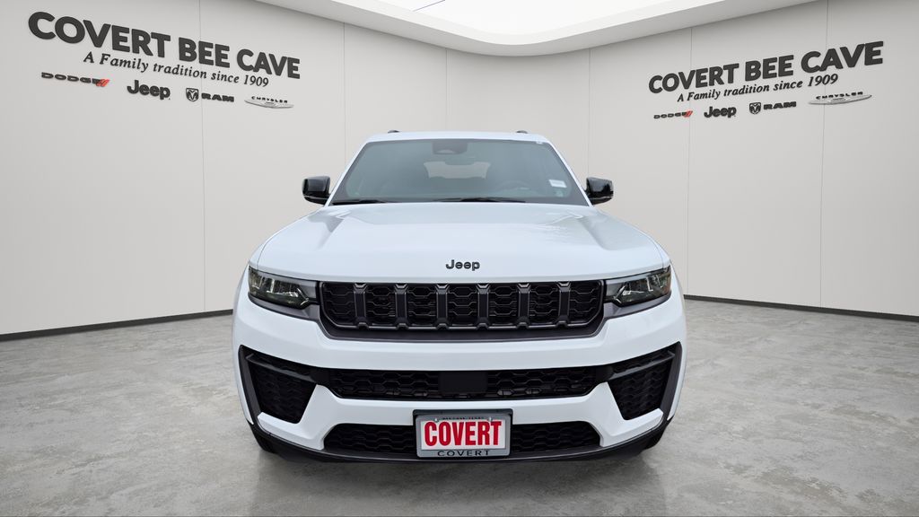 New 2026 White/off-white Jeep Laredo image 2