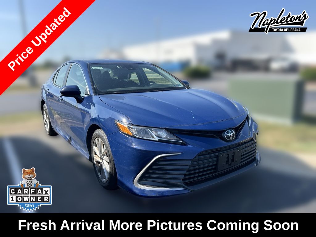 Reservoir Blue 2024 Toyota Camry Sedan Front-Wheel Drive 8-Speed Automatic