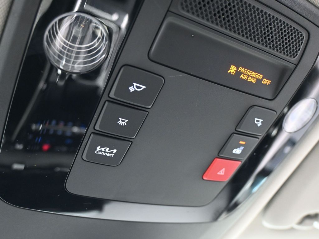 Used 2024 Astra Blue Kia EX image 27