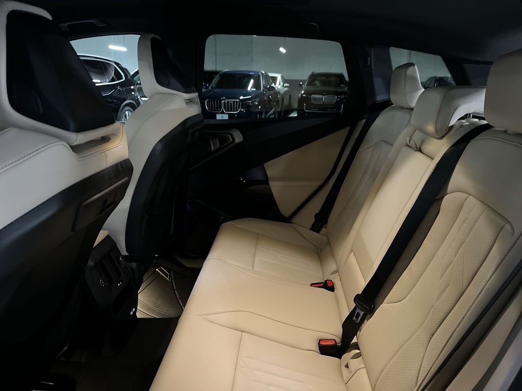 Thumbnail: 2026 BMW X3 - 22