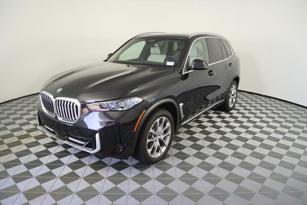 Thumbnail: 2025 BMW X5 - 8