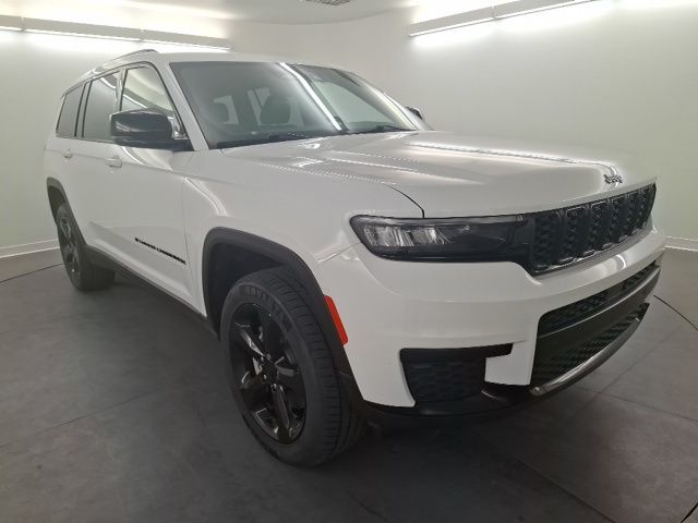 2022 Jeep Grand Cherokee L Altitude